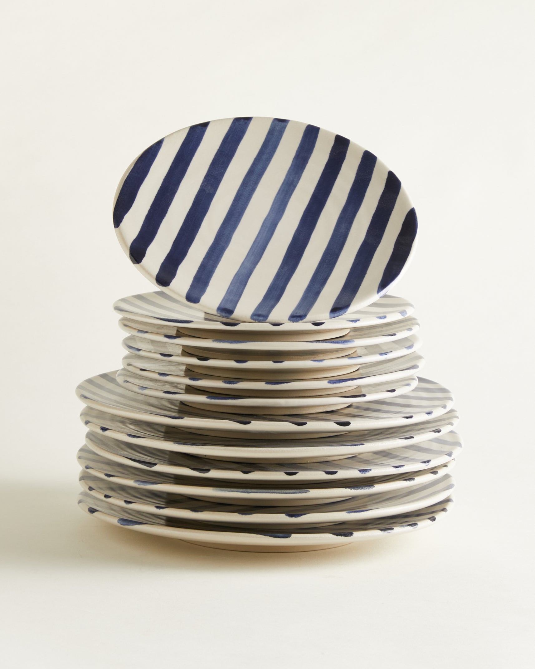 #farbe_blau-weiß-gestreift